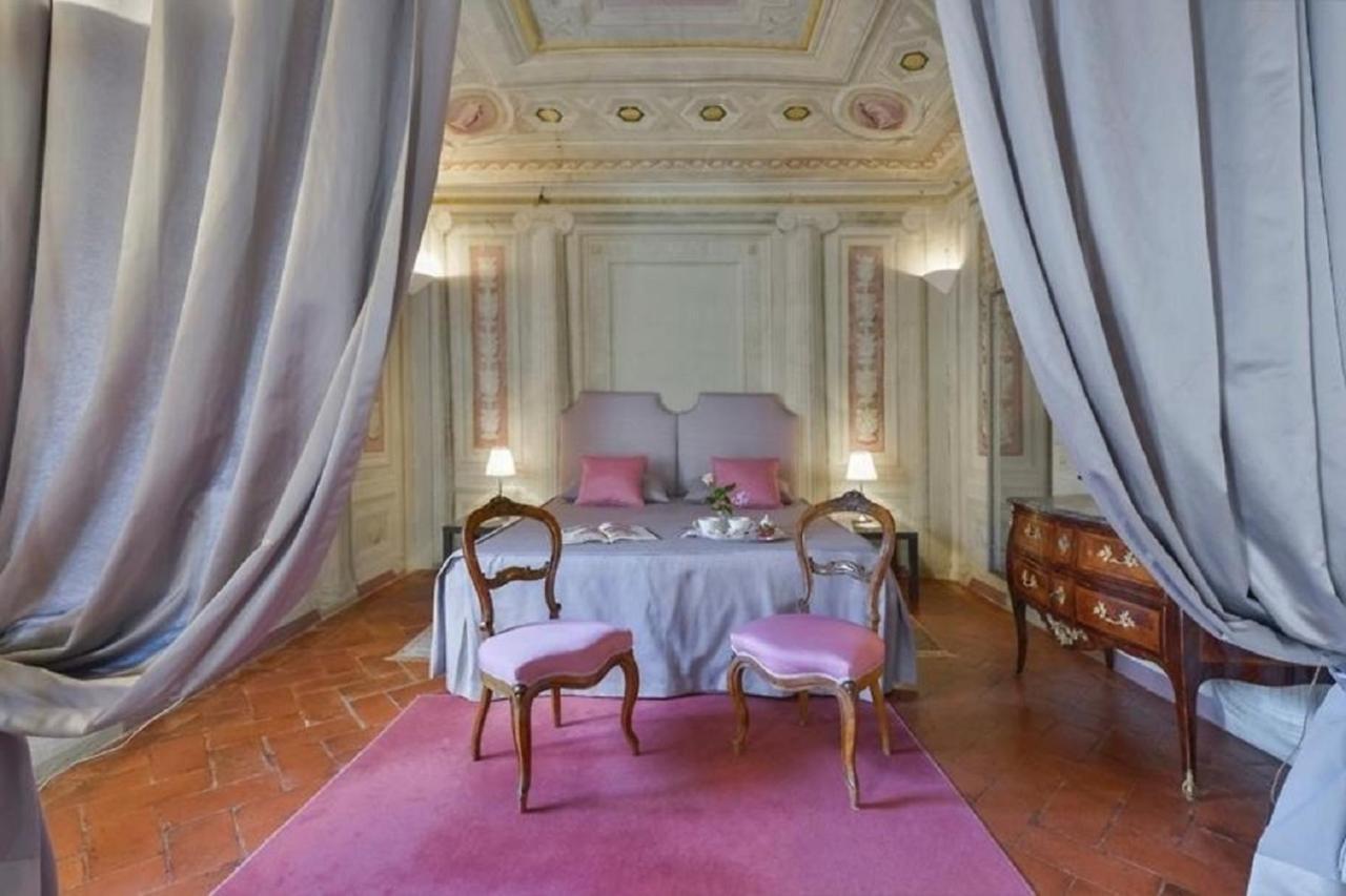 Maggio Frescoes *